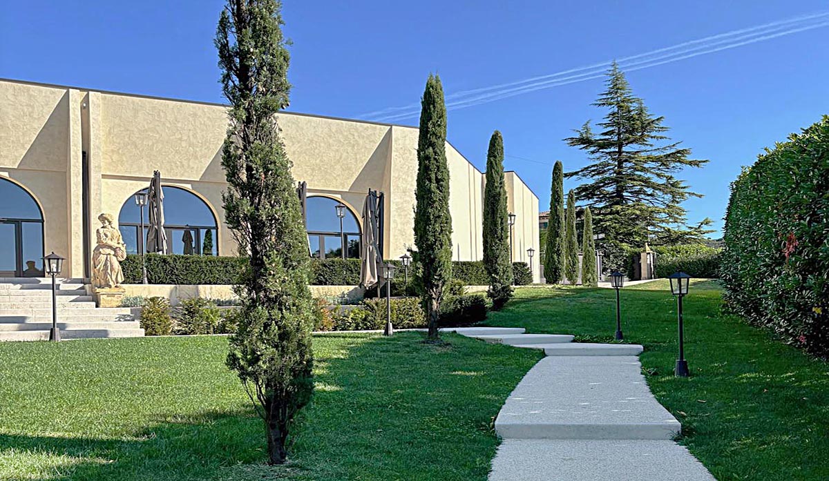Giardini per Hotel e aziende(SCOPRI):: header hotel